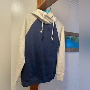 Tentree Size Small Womens Hoodie sweatshirt blue with Heather Cream